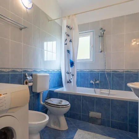 Manuela Tatil Evi *