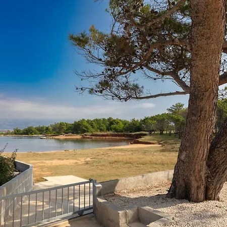 Manuela Tatil Evi Vir
